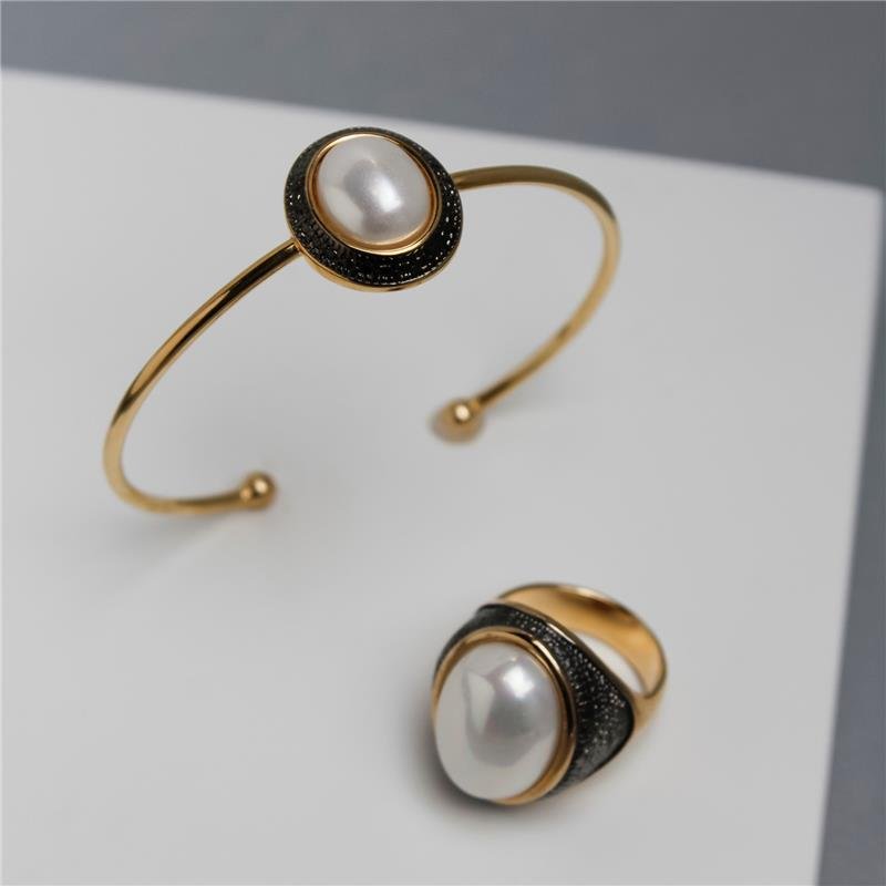 PULSEIRA FOLHEADO A OURO E RÓDIO NEGRO